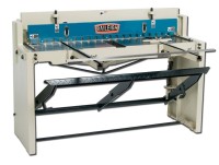 Baileigh SF-5216E Manual Foot / Treadle Guillotine 52inch